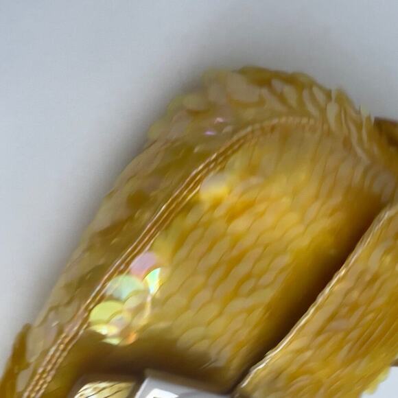 Vintage Fendi Yellow sequin Baguette - Picture 11 of 12